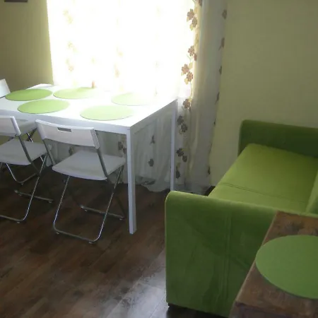 Lägenhet Apartament Plazowy *